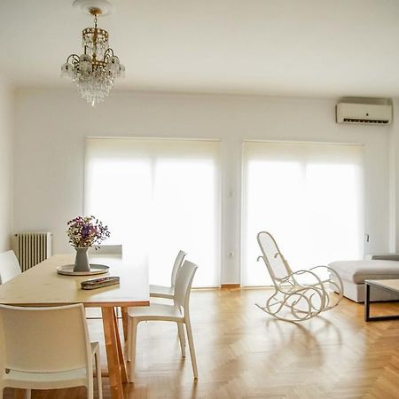 Athenian Blue - Family Apt 5' Minutes From Acropolis Museum エクステリア 写真