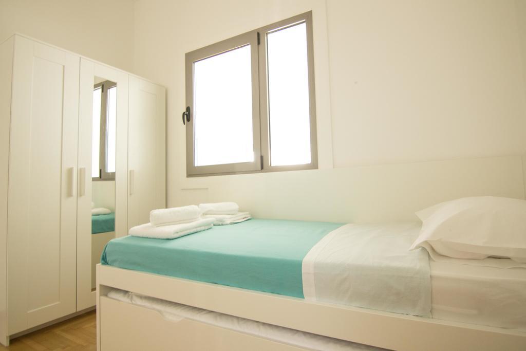 Athenian Blue - Family Apt 5' Minutes From Acropolis Museum エクステリア 写真