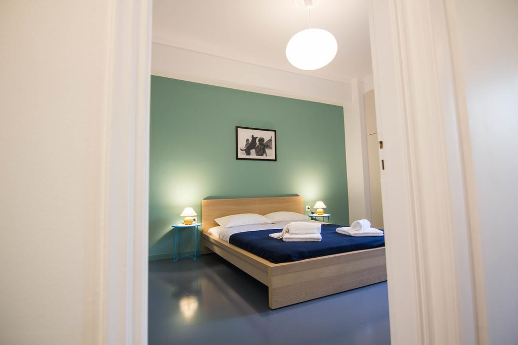 Athenian Blue - Family Apt 5' Minutes From Acropolis Museum エクステリア 写真